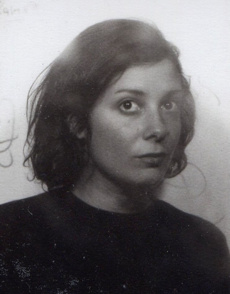 Chloé Mazlo